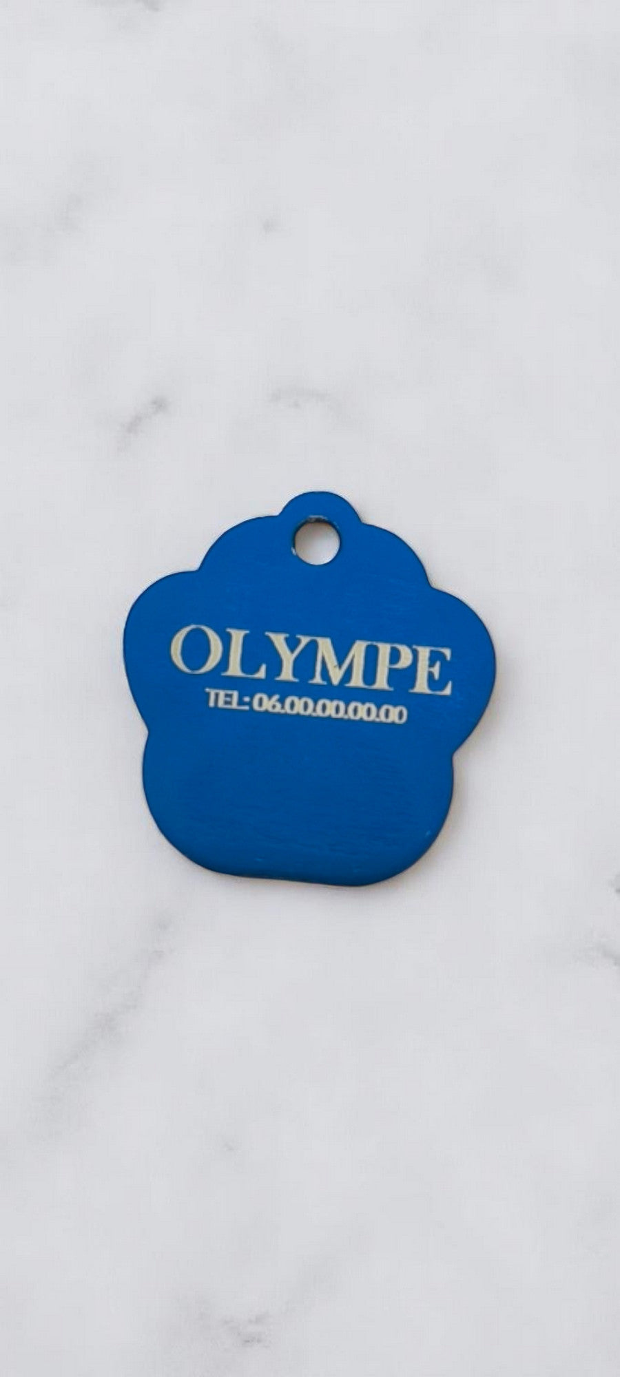 Médaillon patte bleu foncé