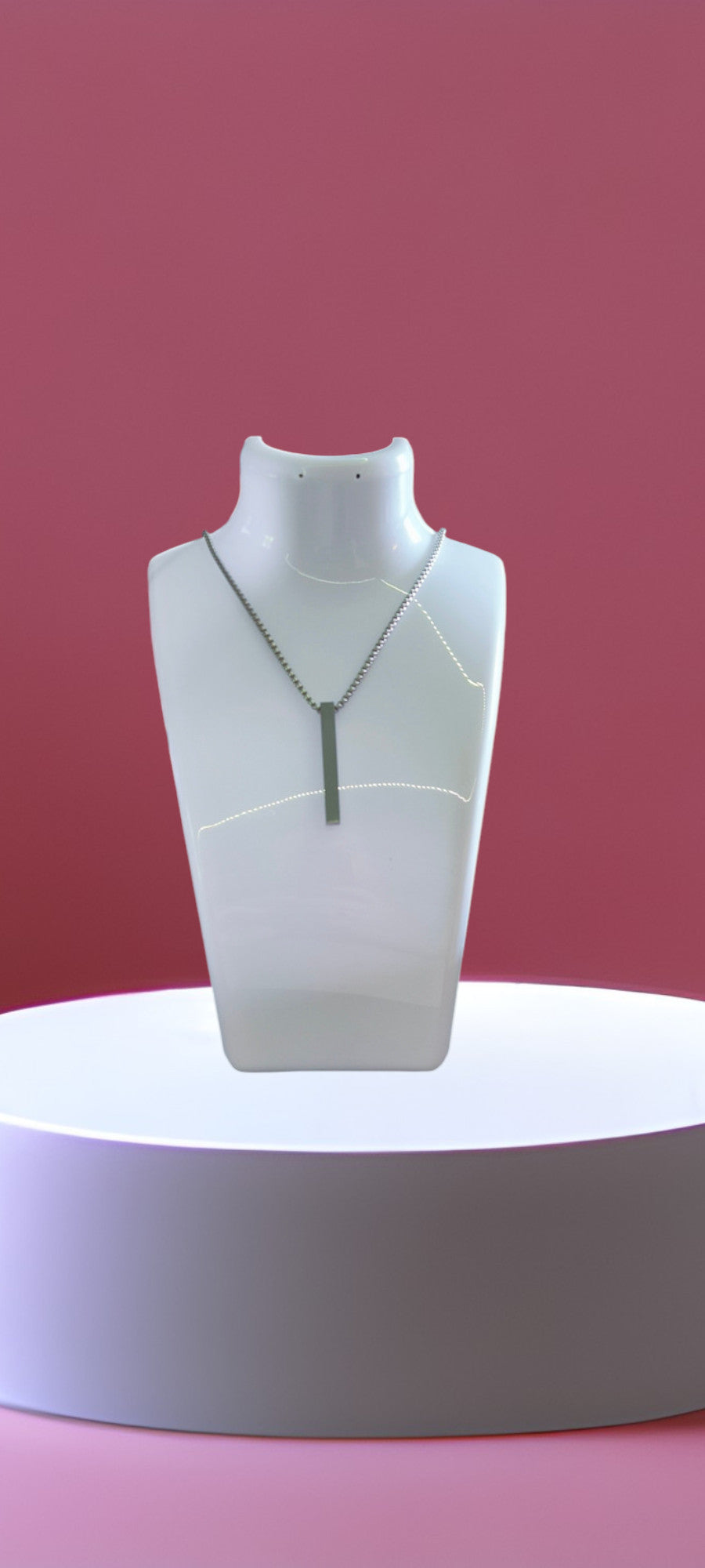 Collier barre